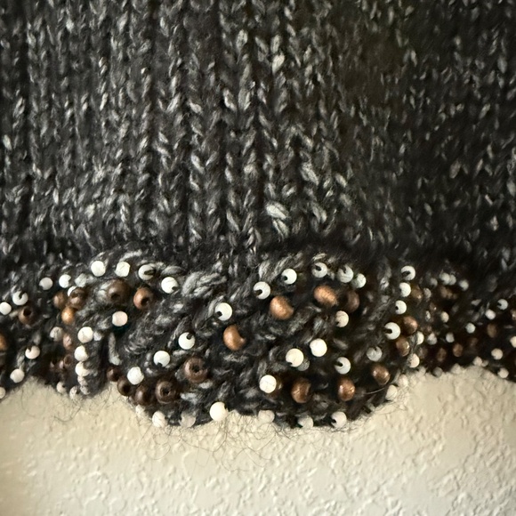 renee c. Gray beaded Mohair Wool Blend Cropped Bell Sleeve Sweater Size L - Picture 11 of 13